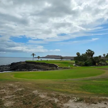 House Helen Golf Apartman